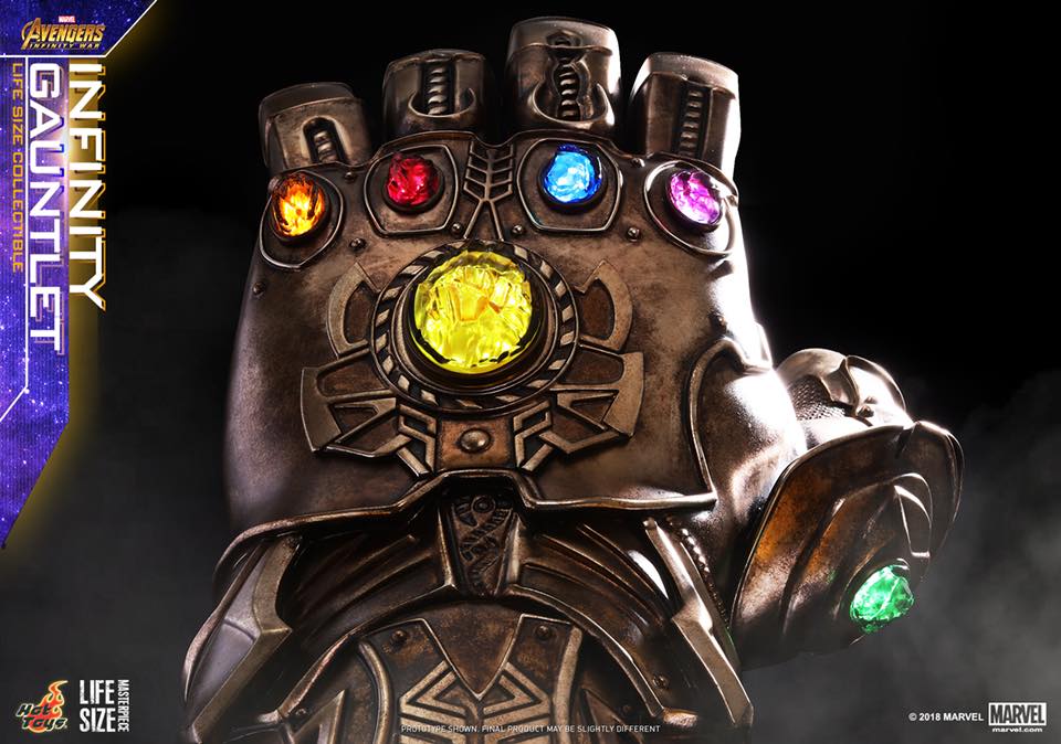 Hot Toys dévoile une réplique du gant de l'Infini version Iron Man